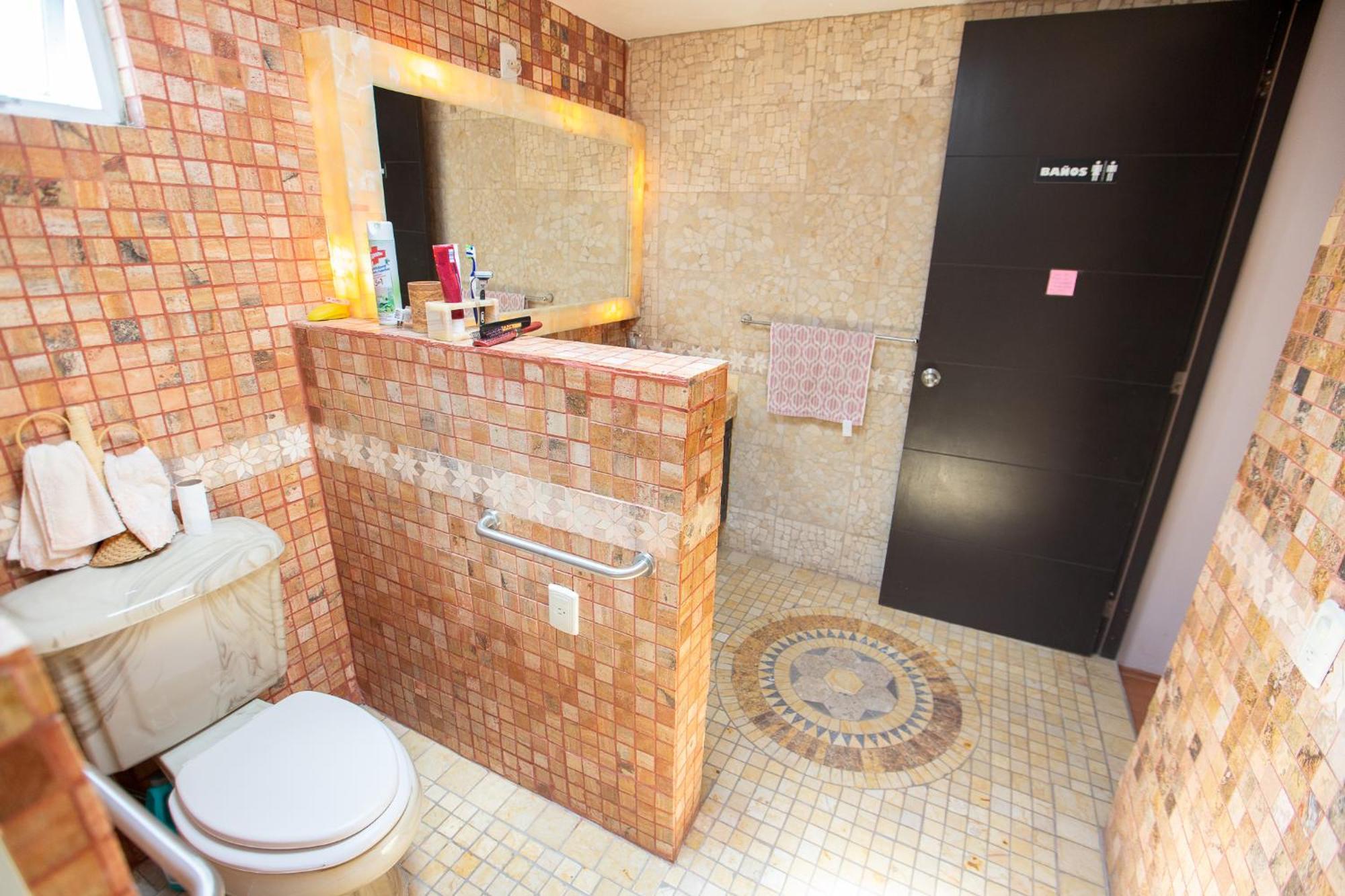 Habitacion Matrimonial Con Cama Y Sofa Para Cuatro Personas Tlaxcalancingo Luaran gambar
